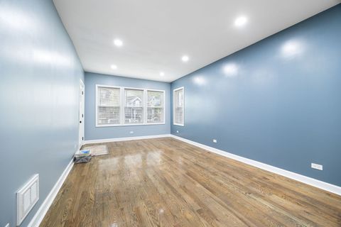 Tiny photo for 1132 N Waller Avenue, Chicago, IL 60651 (MLS # 12632545)