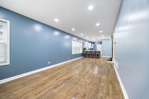 Tiny photo for 1132 N Waller Avenue, Chicago, IL 60651 (MLS # 12632545)