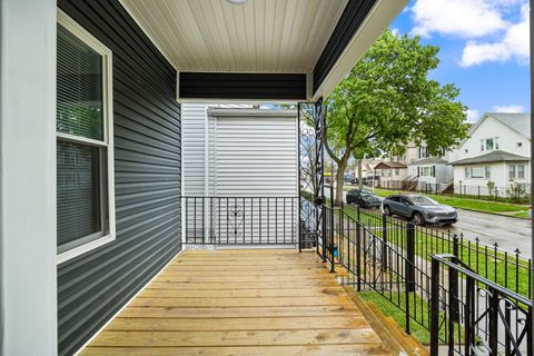 Tiny photo for 1132 N Waller Avenue, Chicago, IL 60651 (MLS # 12632545)
