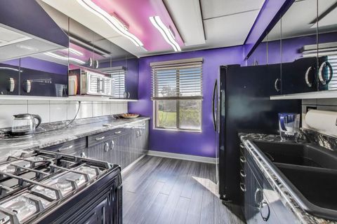 Tiny photo for 841 N York Street #332, Elmhurst, IL 60126 (MLS # 12476274)