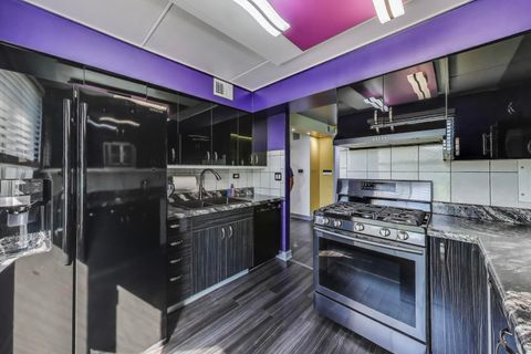 Tiny photo for 841 N York Street #332, Elmhurst, IL 60126 (MLS # 12476274)
