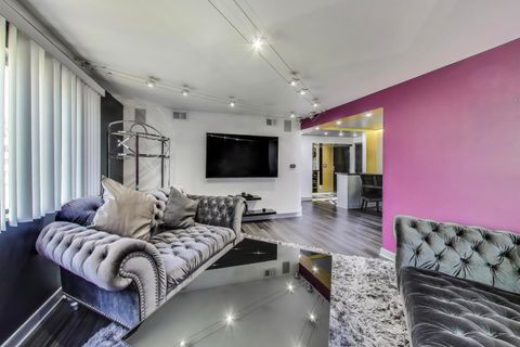 Tiny photo for 841 N York Street #332, Elmhurst, IL 60126 (MLS # 12476274)