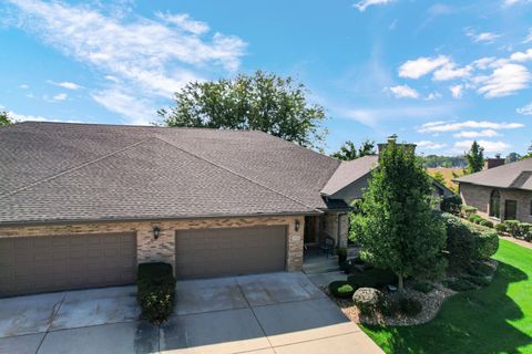 Tiny photo for 9378 Fox Run Circle, Frankfort, IL 60423 (MLS # 12481028)