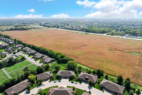 Tiny photo for 9378 Fox Run Circle, Frankfort, IL 60423 (MLS # 12481028)