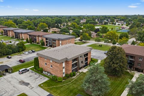 Tiny photo for 9146 W 140th Street W #3NE, Orland Park, IL 60462 (MLS # 12481094)