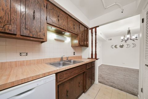 Tiny photo for 9146 W 140th Street W #3NE, Orland Park, IL 60462 (MLS # 12481094)