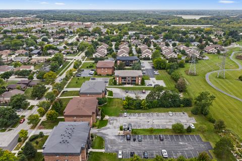 Tiny photo for 9146 W 140th Street W #3NE, Orland Park, IL 60462 (MLS # 12481094)