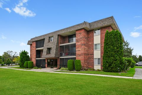 Tiny photo for 9146 W 140th Street W #3NE, Orland Park, IL 60462 (MLS # 12481094)