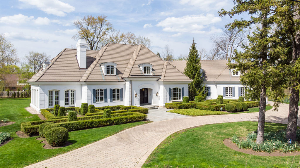 245 Maple Row