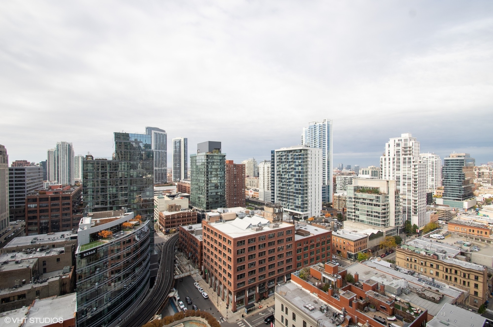 400 N LaSalle Street 2108