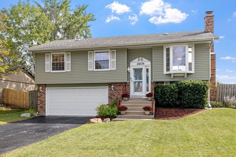 Photo of 20729 S Hickory Creek Court, Frankfort, IL 60423 (MLS # 12478464)