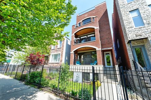 1518 W Chestnut Street 2 Chicago IL 60642