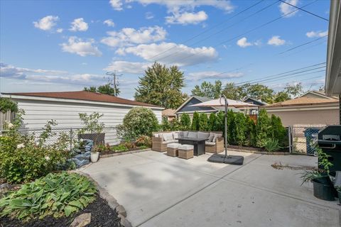 Tiny photo for 1124 Lathrop Avenue, Forest Park, IL 60130 (MLS # 12491709)