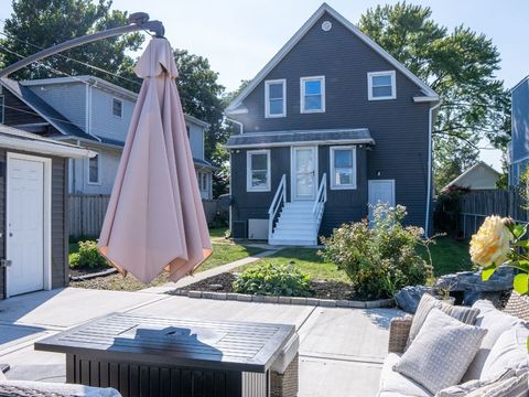 Tiny photo for 1124 Lathrop Avenue, Forest Park, IL 60130 (MLS # 12491709)