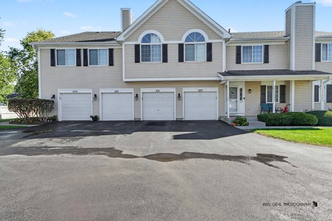 Tiny photo for 631 Silver Creek Road, Woodstock, IL 60098 (MLS # 12772704)