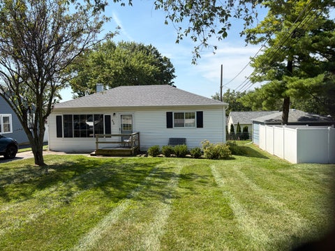 Photo of 846 3rd Avenue, Geneva, IL 60134 (MLS # 12763598)