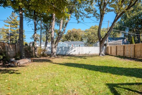 Tiny photo for 839 N Bennett Street, Geneva, IL 60134 (MLS # 12526913)