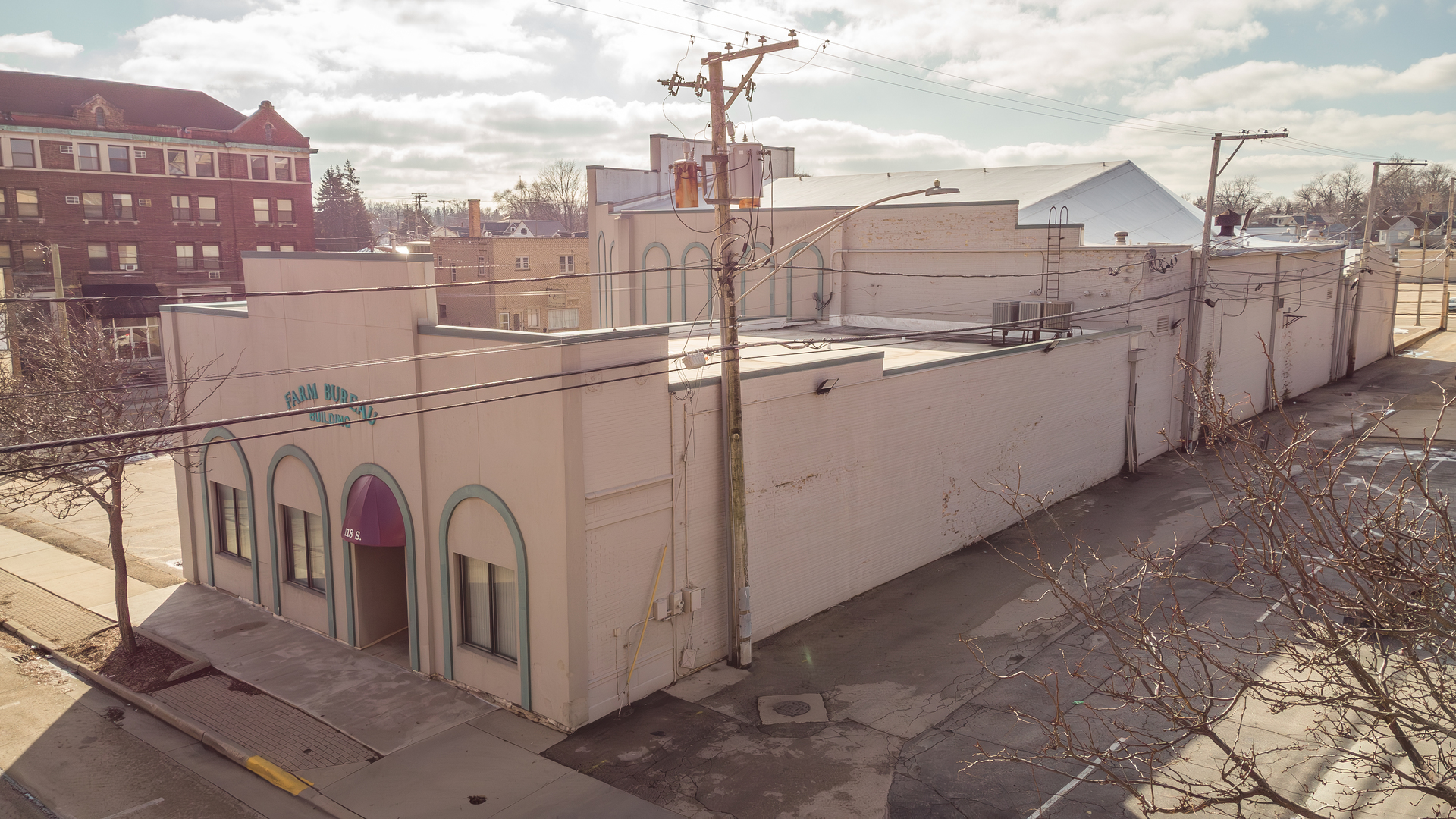 210 W Spring Street