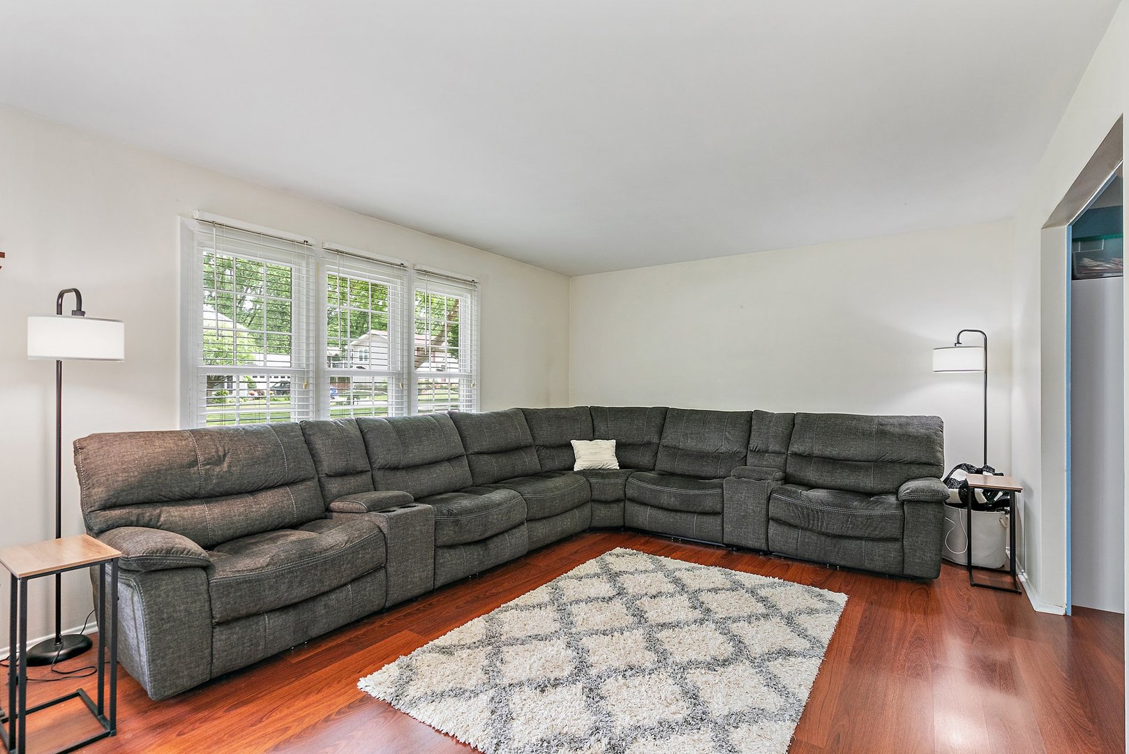 1405 Newcastle Lane