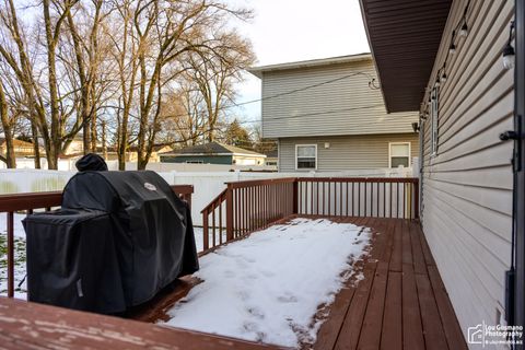Tiny photo for 4023 1/2 N Grant Street, Westmont, IL 60559 (MLS # 12516131)