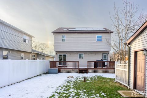 Tiny photo for 4023 1/2 N Grant Street, Westmont, IL 60559 (MLS # 12516131)