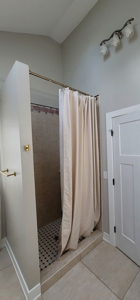 Tiny photo for 4023 1/2 N Grant Street, Westmont, IL 60559 (MLS # 12516131)