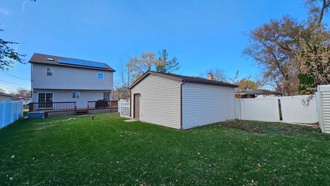 Tiny photo for 4023 1/2 N Grant Street, Westmont, IL 60559 (MLS # 12516131)