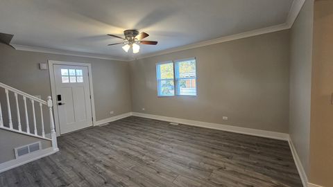 Tiny photo for 4023 1/2 N Grant Street, Westmont, IL 60559 (MLS # 12516131)