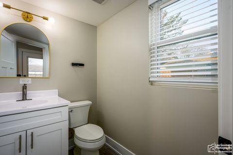 Tiny photo for 4023 1/2 N Grant Street, Westmont, IL 60559 (MLS # 12516131)