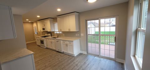 Tiny photo for 4023 1/2 N Grant Street, Westmont, IL 60559 (MLS # 12516131)