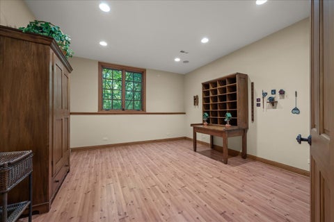 Tiny photo for 33W551 Hub Road, Wayne, IL 60184 (MLS # 12752423)