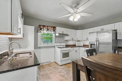 Tiny photo for 708 W Water Street, Farmer City, IL 61842 (MLS # 12704253)
