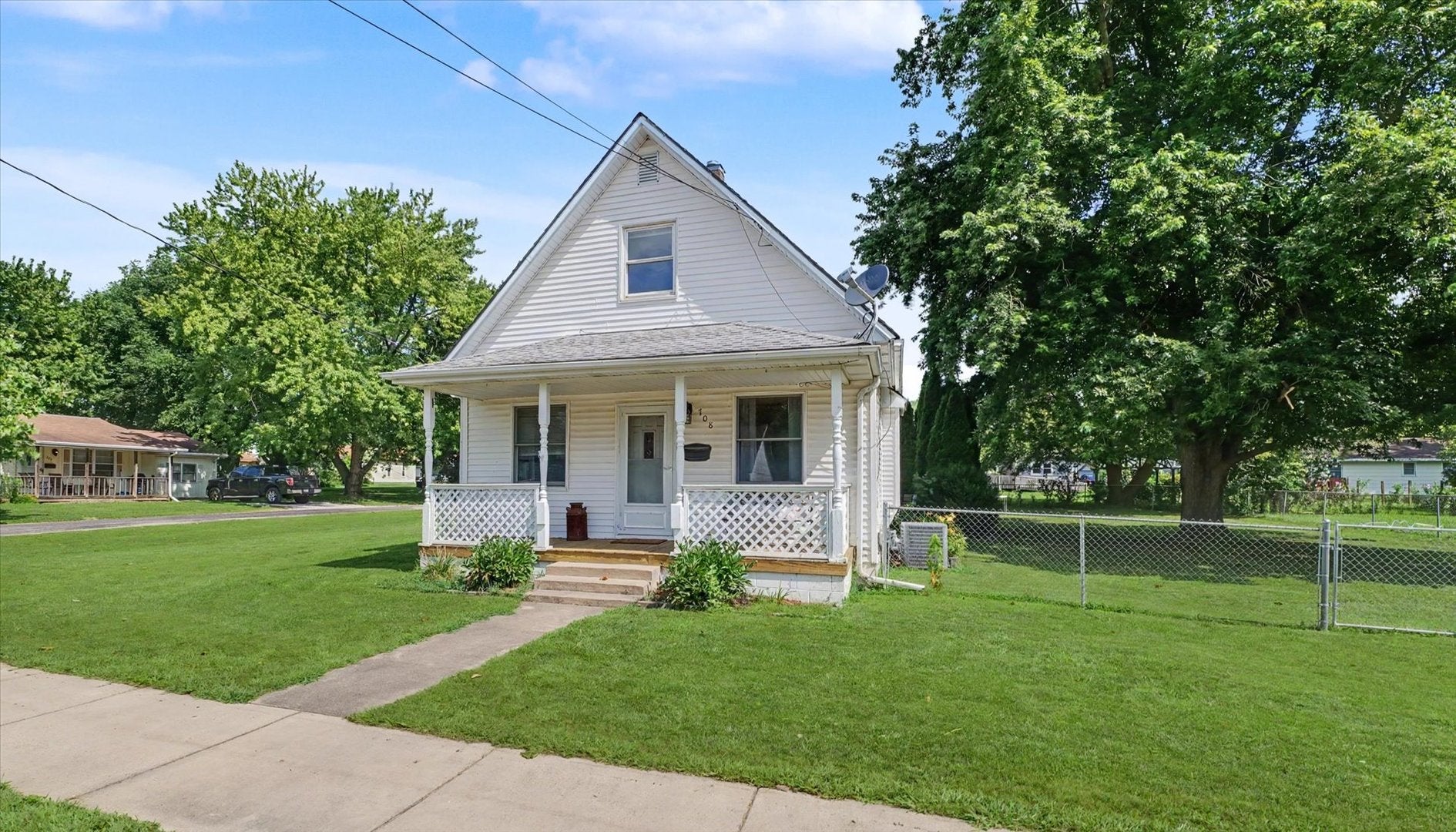 708 W Water Street