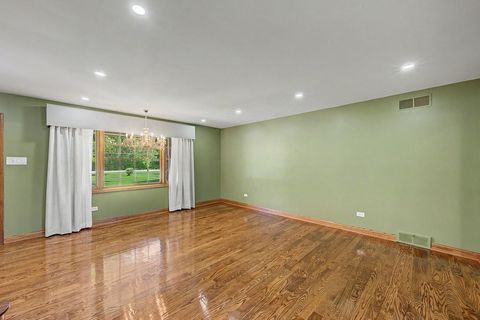 Tiny photo for 24364 S Volbrecht Road, Crete, IL 60417 (MLS # 12677090)