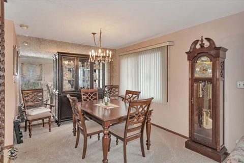 Tiny photo for 6824 Kingston Drive, Tinley Park, IL 60477 (MLS # 12581491)