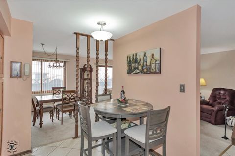 Tiny photo for 6824 Kingston Drive, Tinley Park, IL 60477 (MLS # 12581491)