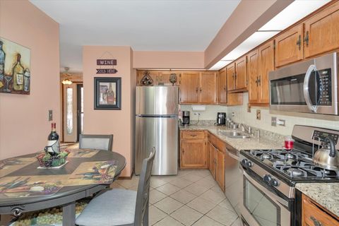 Tiny photo for 6824 Kingston Drive, Tinley Park, IL 60477 (MLS # 12581491)
