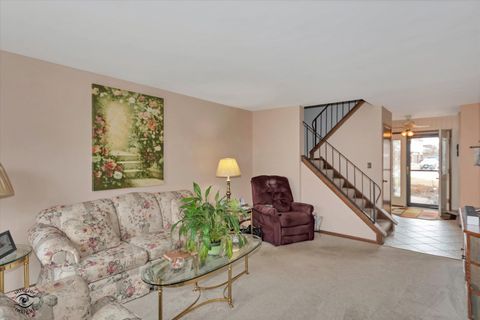 Tiny photo for 6824 Kingston Drive, Tinley Park, IL 60477 (MLS # 12581491)