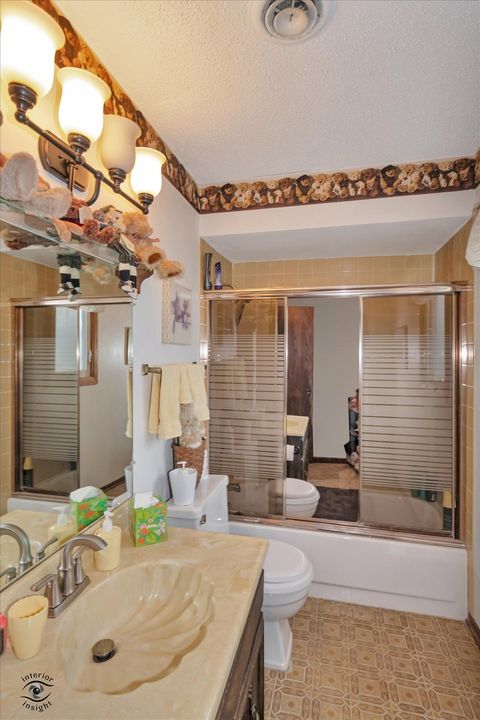 Tiny photo for 6824 Kingston Drive, Tinley Park, IL 60477 (MLS # 12581491)