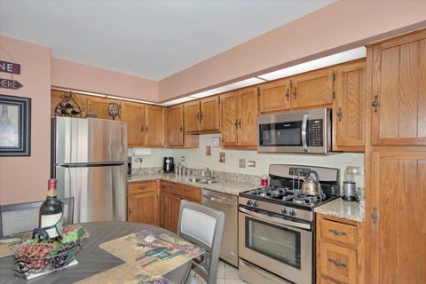 Tiny photo for 6824 Kingston Drive, Tinley Park, IL 60477 (MLS # 12581491)