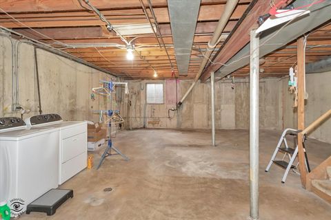 Tiny photo for 6824 Kingston Drive, Tinley Park, IL 60477 (MLS # 12581491)