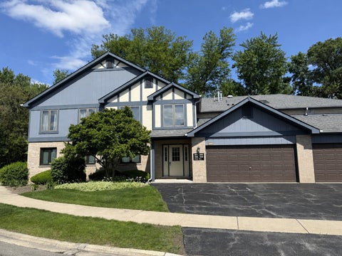 Photo of 2648 Harbor Drive #2648, Joliet, IL 60431 (MLS # 12654273)