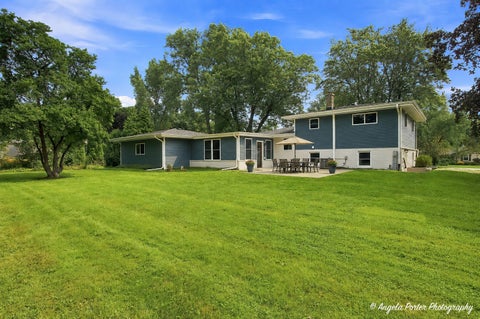 Tiny photo for 2257 Shannondale Drive, Green Oaks, IL 60048 (MLS # 12733304)