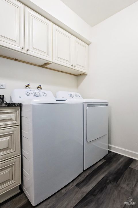 Tiny photo for 1387 S Glen Circle #D, Aurora, IL 60506 (MLS # 12570174)