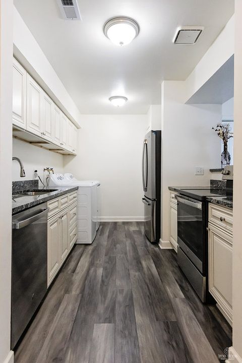 Tiny photo for 1387 S Glen Circle #D, Aurora, IL 60506 (MLS # 12570174)