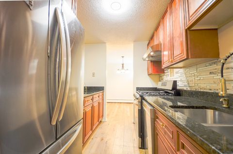 Tiny photo for 1206 S New Wilke Road #108, Arlington Heights, IL 60005 (MLS # 12453407)