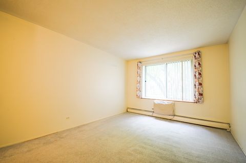 Tiny photo for 1206 S New Wilke Road #108, Arlington Heights, IL 60005 (MLS # 12453407)