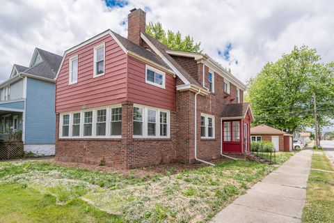 A home in Maywood