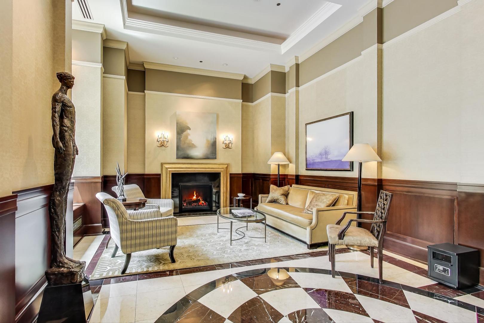 840 N Lake Shore Drive 2401