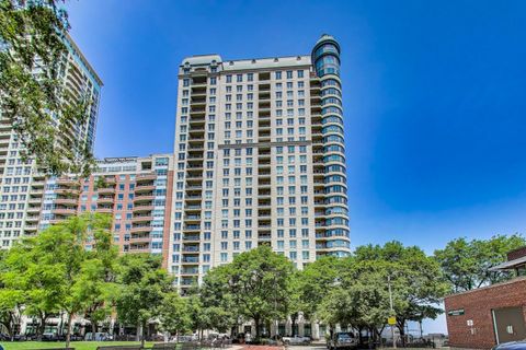 840 N Lake Shore Drive 2401 Chicago IL 60611